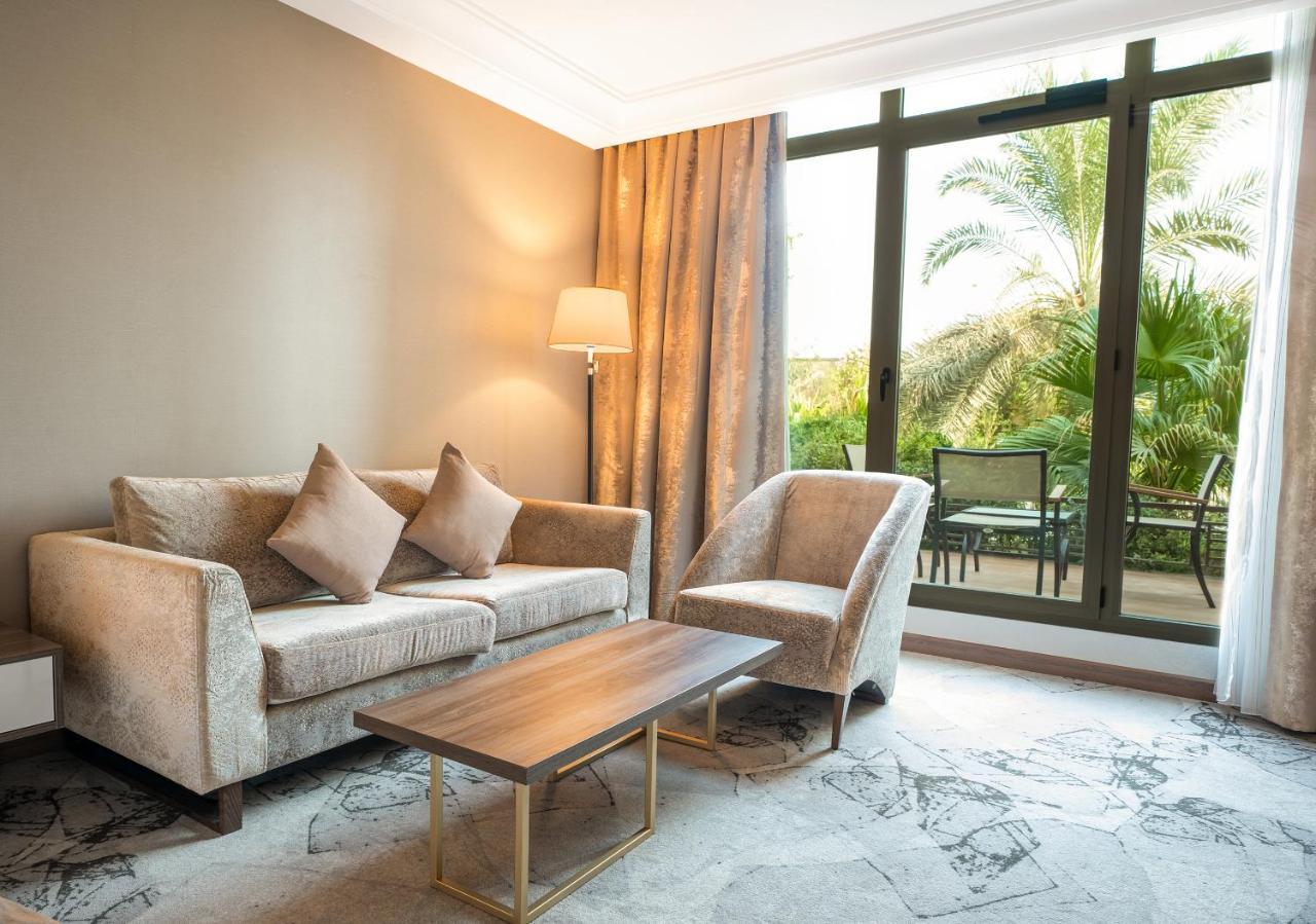 Grand Millennium Al Seef Basra Extérieur photo
