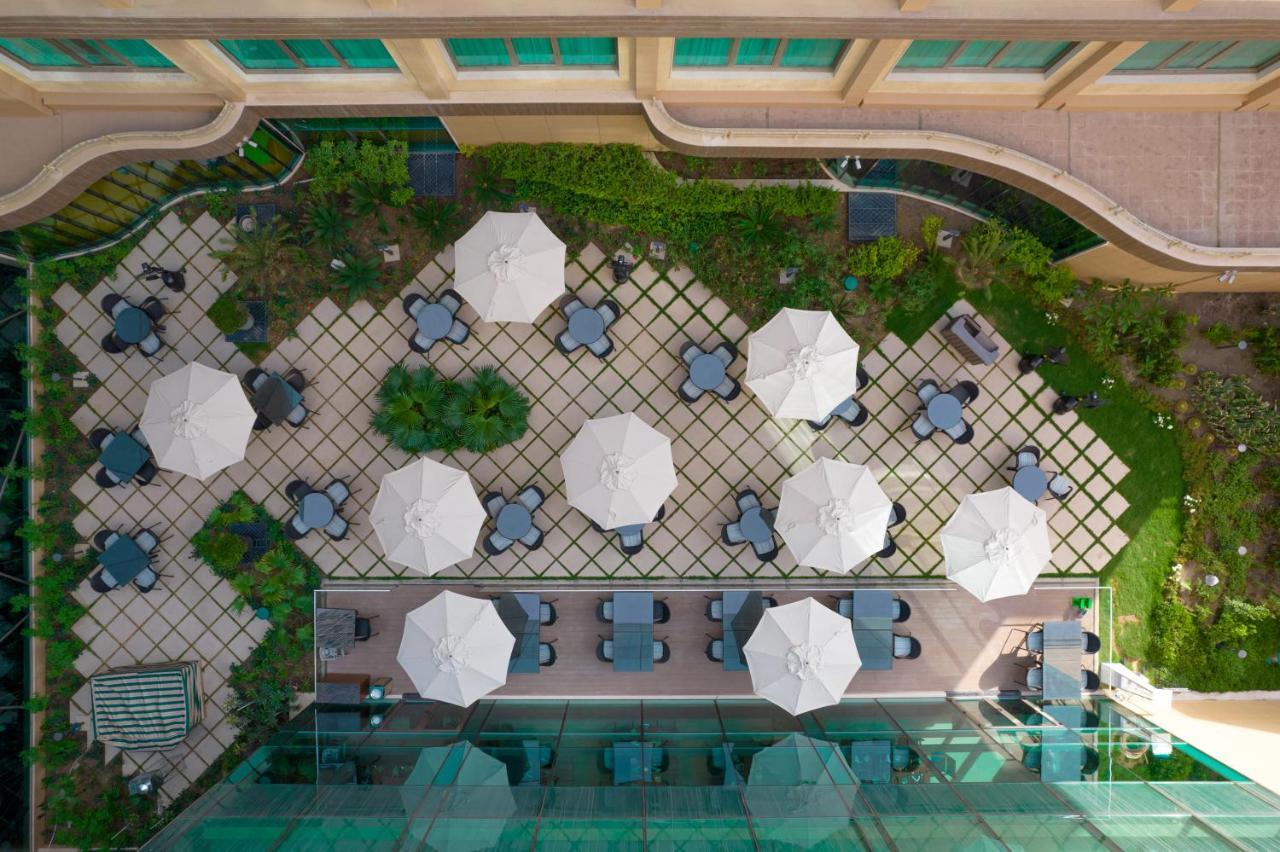 Grand Millennium Al Seef Basra Extérieur photo