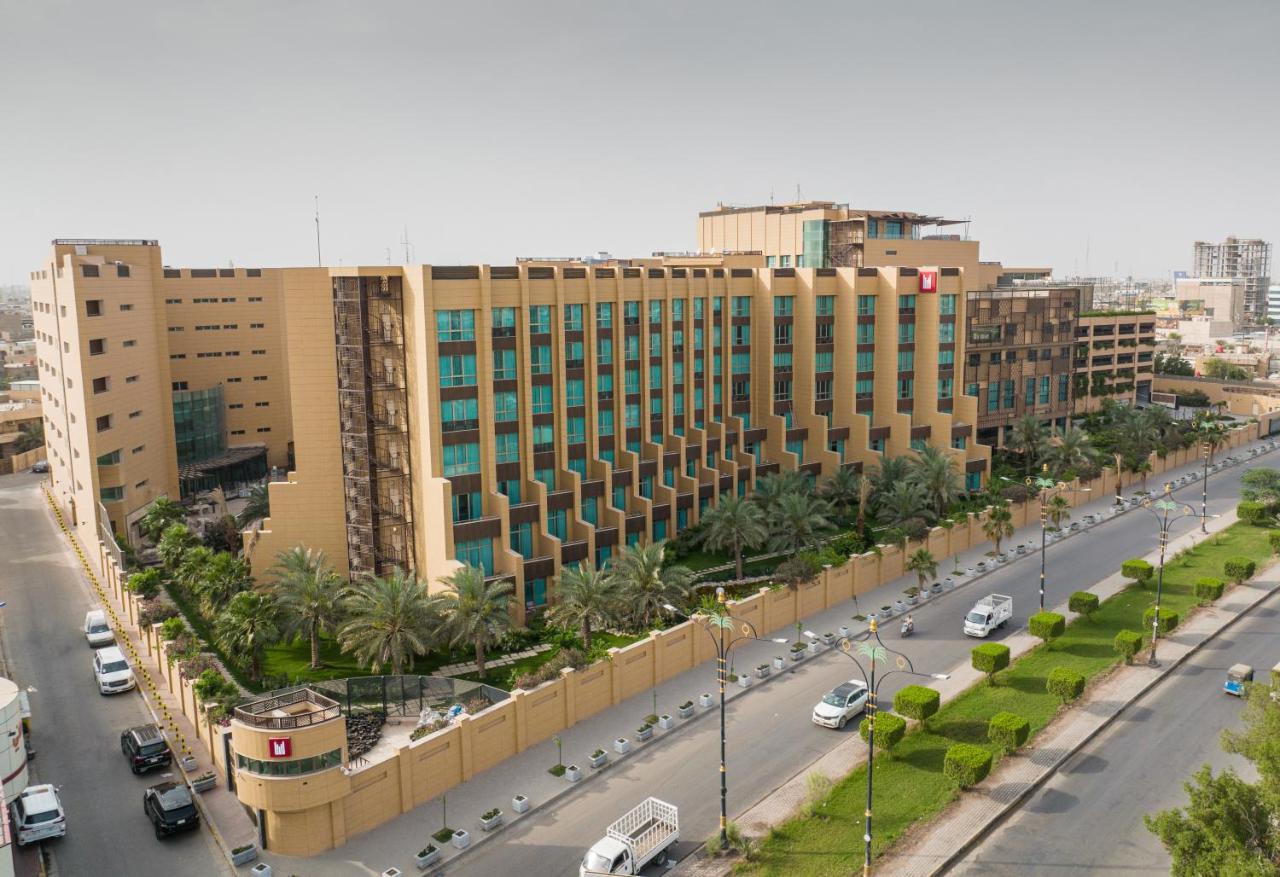 Grand Millennium Al Seef Basra Extérieur photo