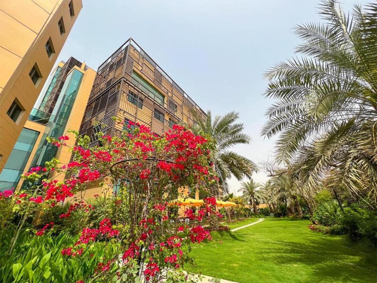 Grand Millennium Al Seef Basra Extérieur photo