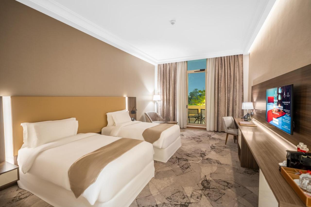 Grand Millennium Al Seef Basra Extérieur photo